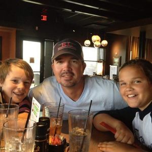 Meet your Posher, Hal